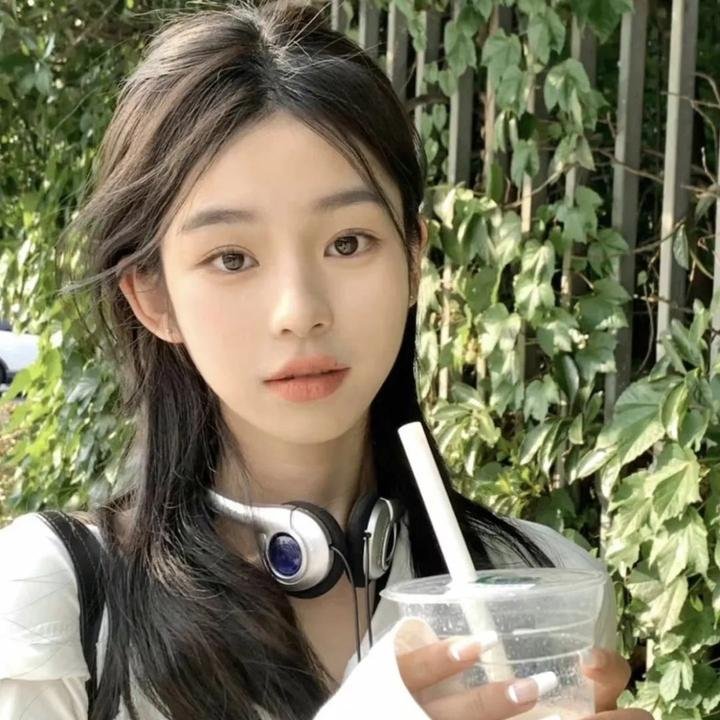 女人们的谈话